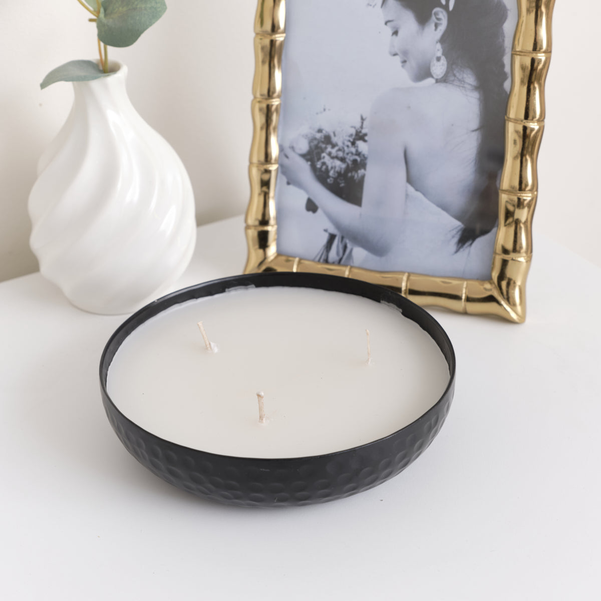 Round Hammered Black 3 Wick Candle Pot