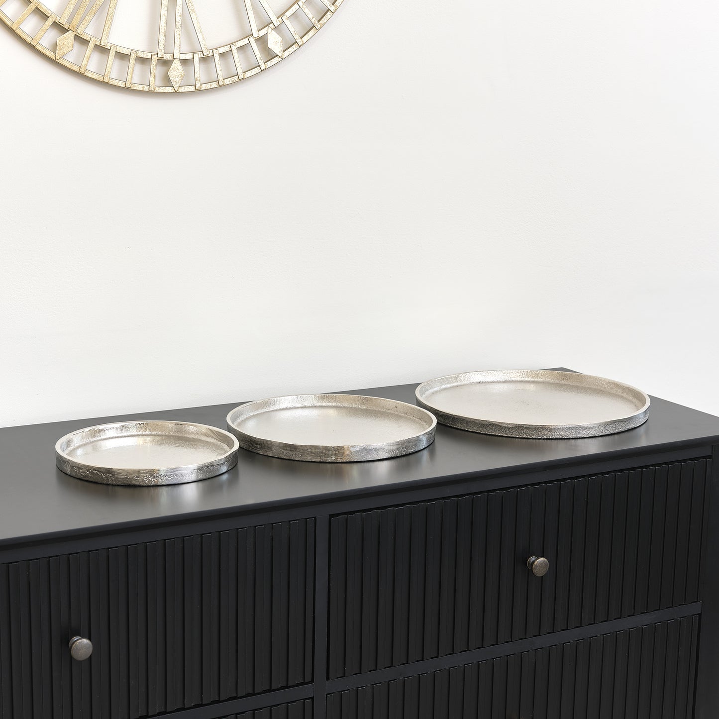 Set of 3 Round Silver Metal Trays