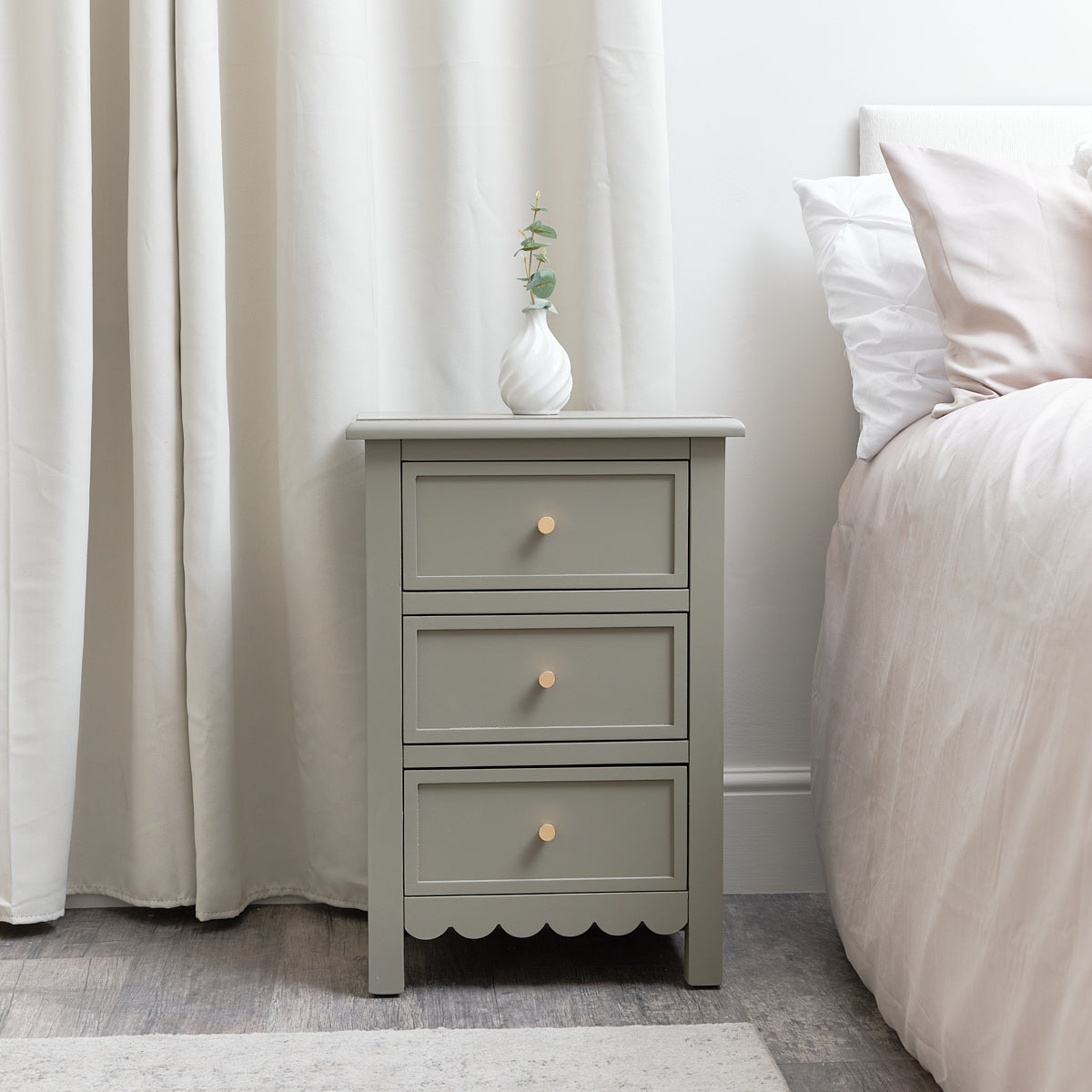 3 Drawer Scalloped Bedside Table - Staunton Taupe Range