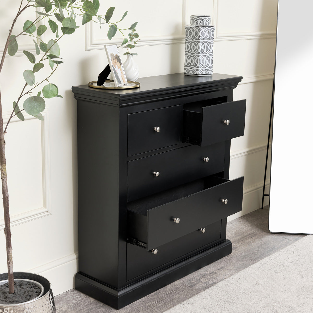 Black chest of on sale drawers 6