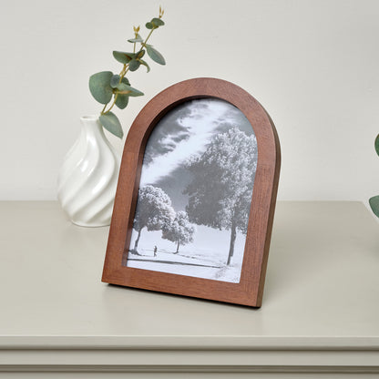 Wooden Arched Portrait Photo Frame - 5 x 7