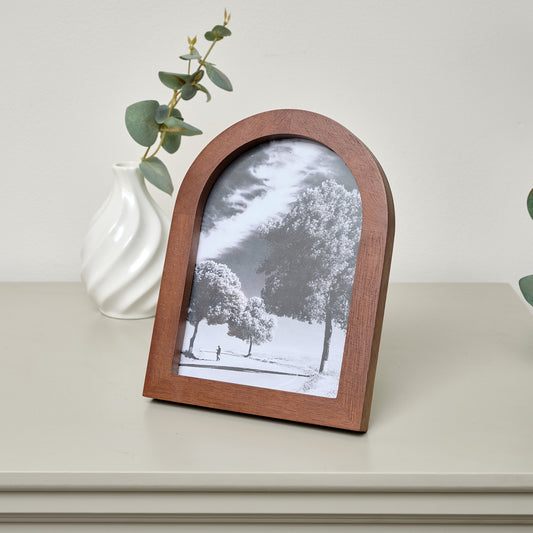  Wooden Arched Portrait Photo Frame - 5 x 7 