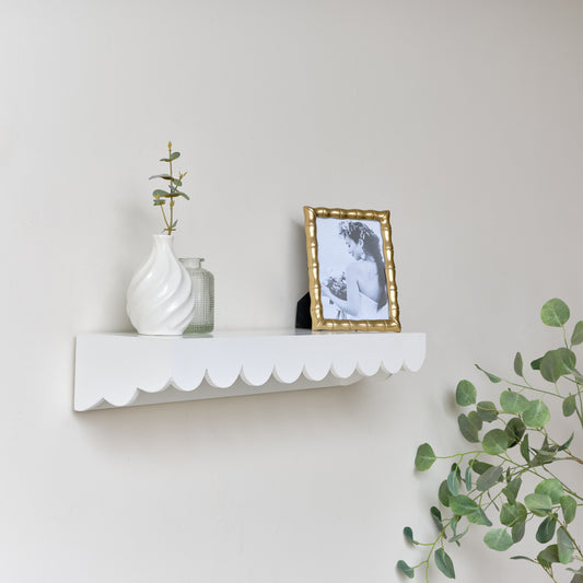  White Scalloped Wall Storage Shelf - 61cm 